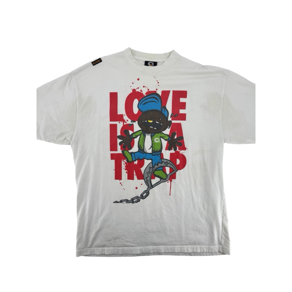 Akademiks Love Is A Trap T-Shirt Cotton Crew Grunge Streetwear Skater Stained